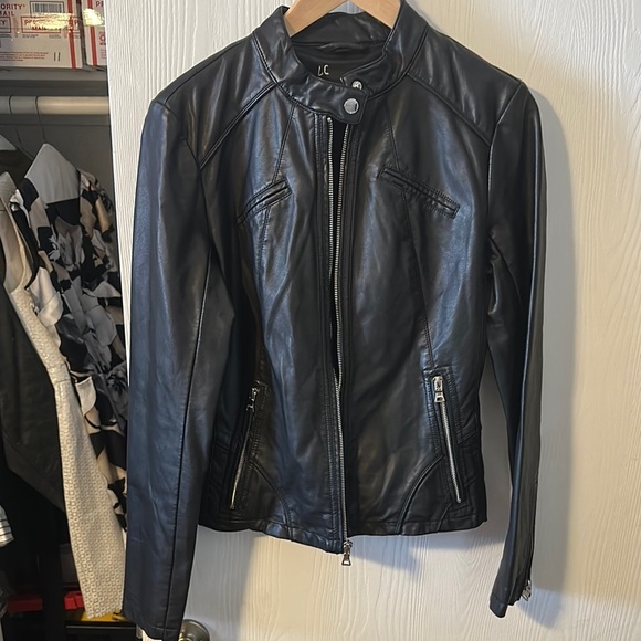 Guess PU moto jacket size Med. EUC - Picture 1 of 8